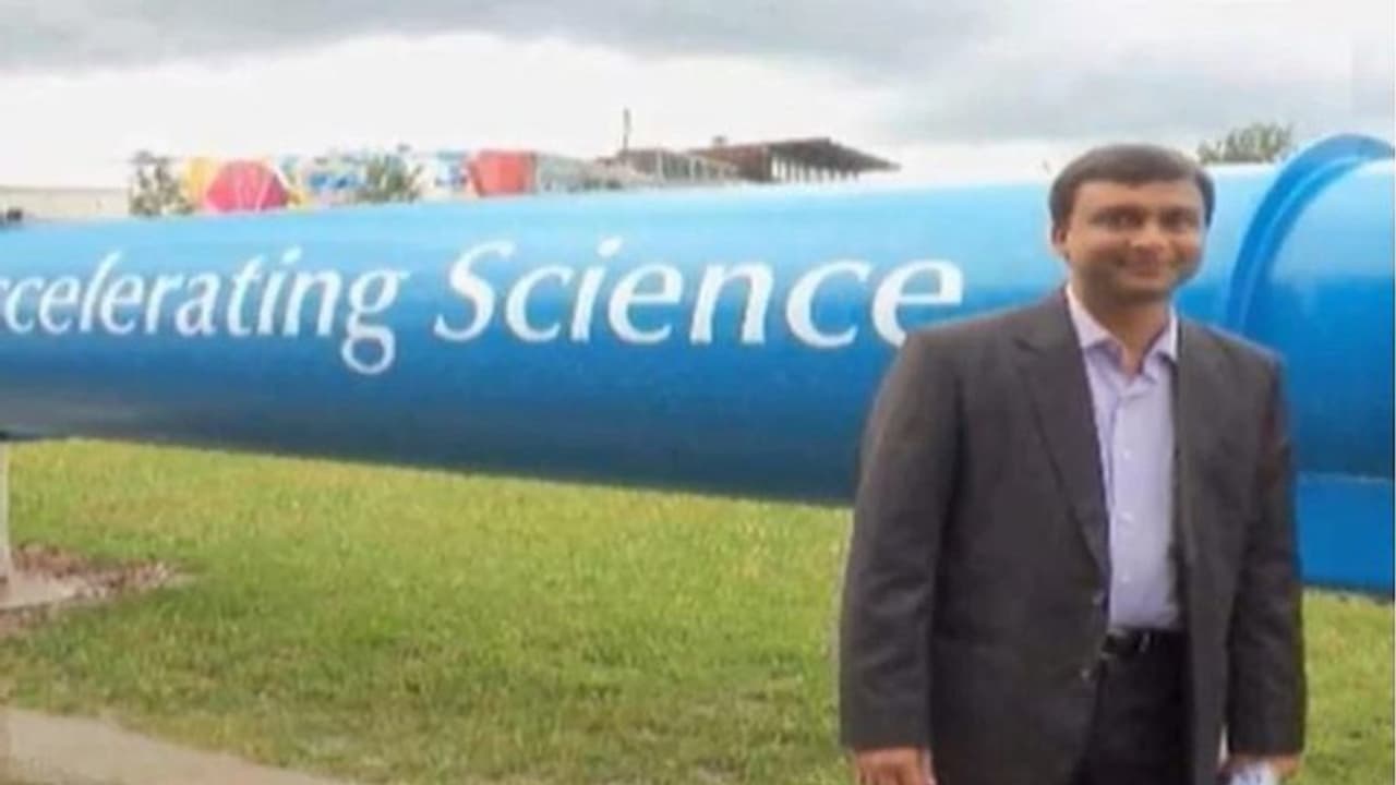 ರೈತನ ಮಗ ಚಂದ್ರಕಾಂತ್: ಚಂದ್ರಯಾನ 2 ಪ್ರಮುಖ ವಿಜ್ಞಾನಿ! ರೈತನ ಮಗ ಚಂದ್ರಕಾಂತ್: ಚಂದ್ರಯಾನ 2 ಪ್ರಮುಖ ವಿಜ್ಞಾನಿ!