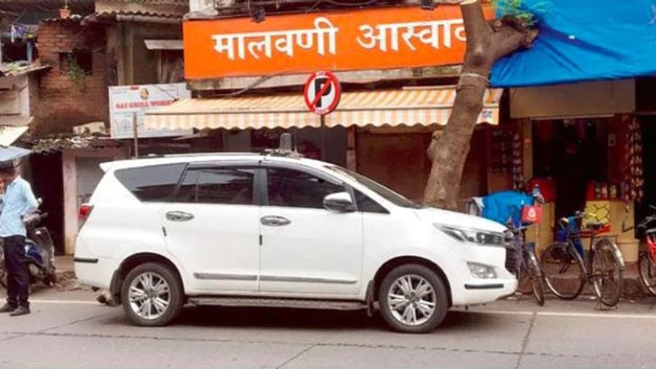 ಮೀನು ಊಟಕ್ಕೆ ಕಾರು ನಿಲ್ಲಿಸಿದ ಮೇಯರ್‌ಗೆ 10 ಸಾವಿರ ರೂ. ದಂಡ!