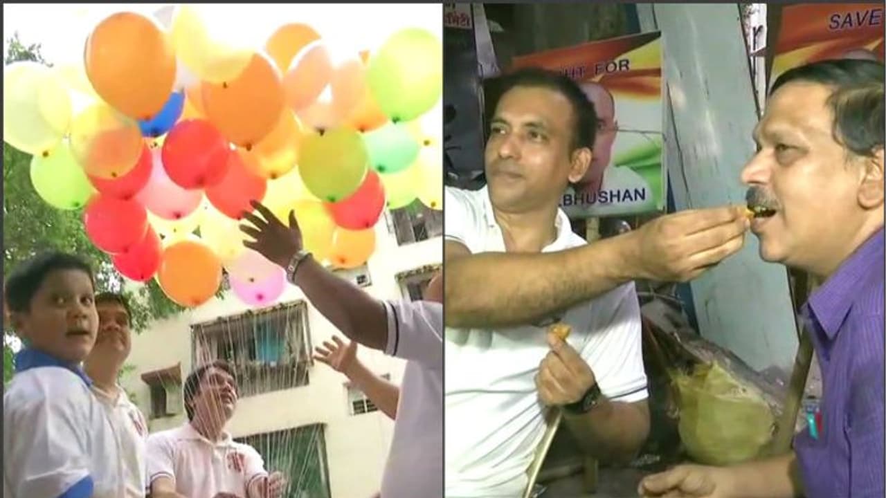 রায় বের হতেই উড়ল বেলুন, হল মুখ মিস্টি! অপেক্ষা ঘরের ছেলের ঘরে ফেরার রায় বের হতেই উড়ল বেলুন, হল মুখ মিস্টি! অপেক্ষা ঘরের ছেলের ঘরে ফেরার