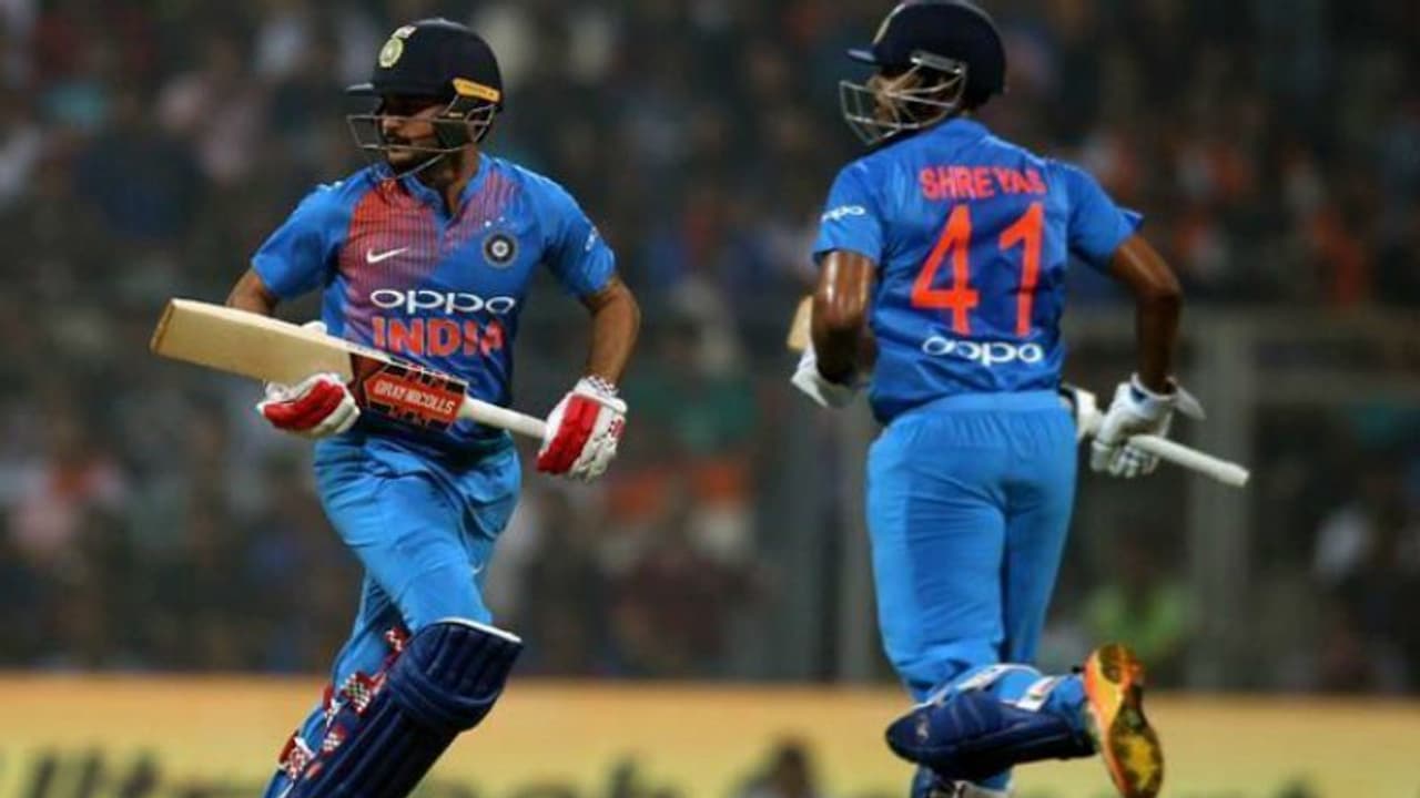 ಮುಷ್ತಾಕ್ ಅಲಿ ಟಿ20: ಇಂದಿನಿಂದ ಟಿ20 ಸೂಪರ್ ಲೀಗ್ ಮುಷ್ತಾಕ್ ಅಲಿ ಟಿ20: ಇಂದಿನಿಂದ ಟಿ20 ಸೂಪರ್ ಲೀಗ್