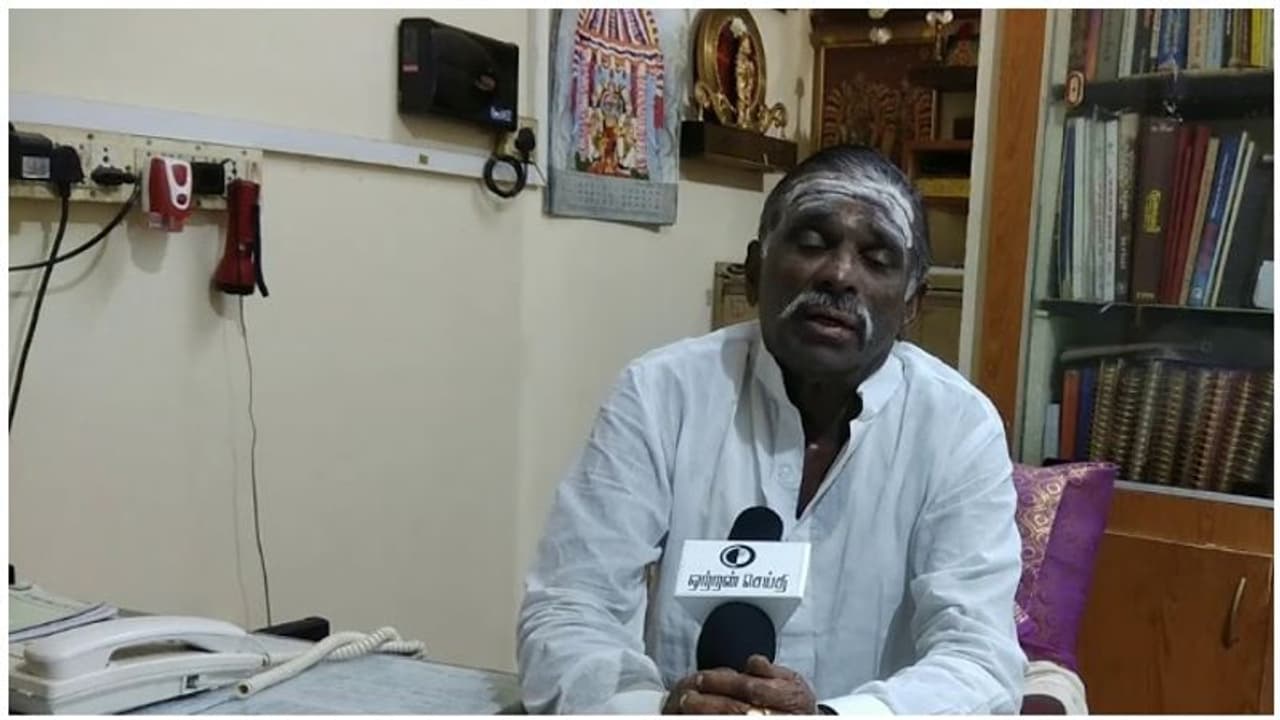 ரஜினிக்கே ரெட் கார்டு போட்ட பிரபல விநியோகஸ்தர் சிந்தாமணி முருகேசன் காலமானார்... ரஜினிக்கே ரெட் கார்டு போட்ட பிரபல விநியோகஸ்தர் சிந்தாமணி முருகேசன் காலமானார்...