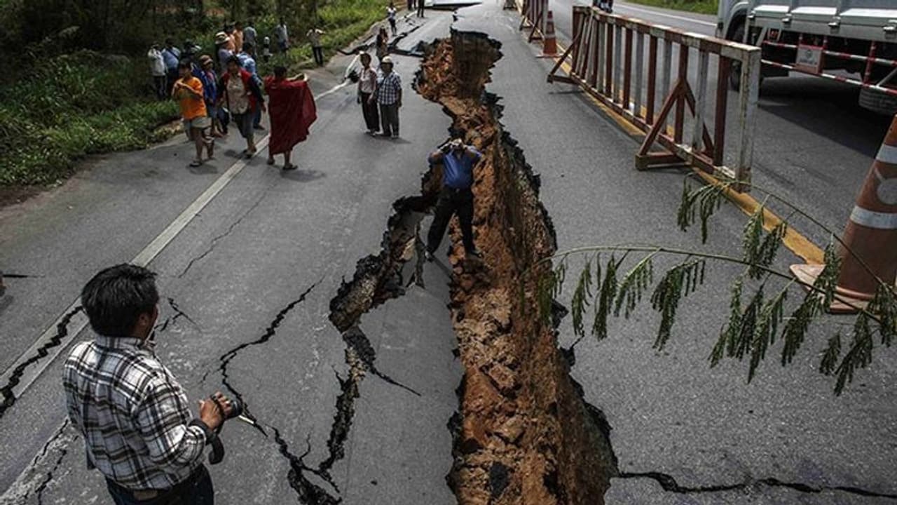 बाढ़ के बाद असम में महसूस हुए भूकंप के झटके, अरुणाचल प्रदेश में था सेंटर