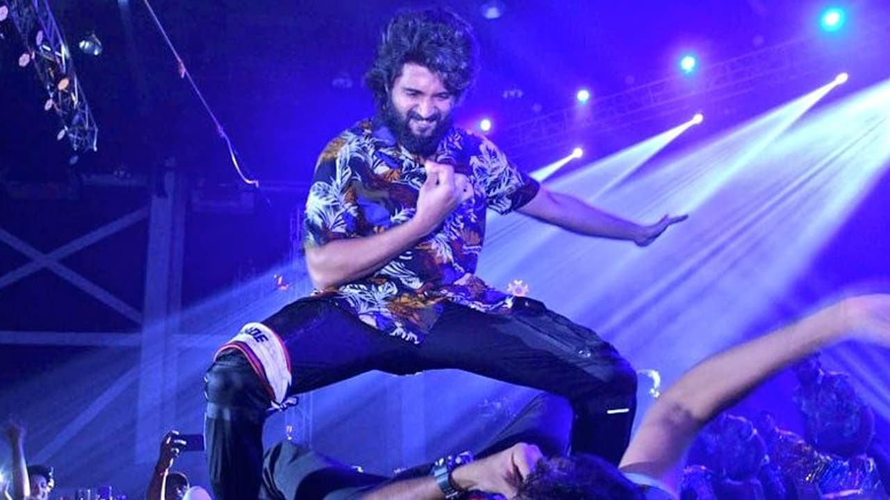 ‘డియర్ కామ్రేడ్’పై ఈ చెత్త ప్రచారం ఏంటి బాస్ ‘డియర్ కామ్రేడ్’పై ఈ చెత్త ప్రచారం ఏంటి బాస్