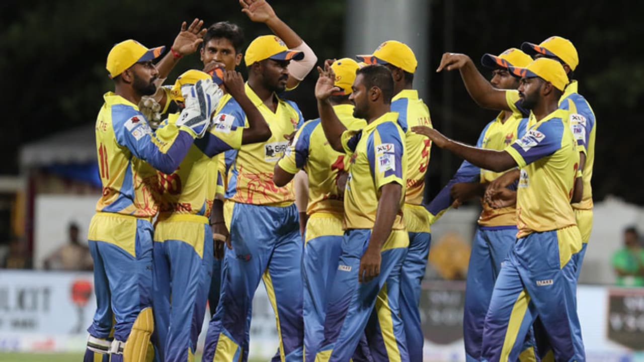 ಒಂದೇ ಪಂದ್ಯದಲ್ಲಿ 225 ಕೋಟಿ ರುಪಾಯಿ ಬೆಟ್ಟಿಂಗ್! ಬೆಚ್ಚಿಬಿದ್ದ ಬಿಸಿಸಿಐ ಒಂದೇ ಪಂದ್ಯದಲ್ಲಿ 225 ಕೋಟಿ ರುಪಾಯಿ ಬೆಟ್ಟಿಂಗ್! ಬೆಚ್ಚಿಬಿದ್ದ ಬಿಸಿಸಿಐ