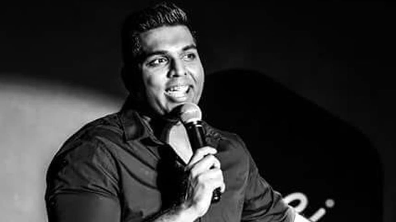 Dubai: Indian origin comedian Manjunath Naidu dies on stage