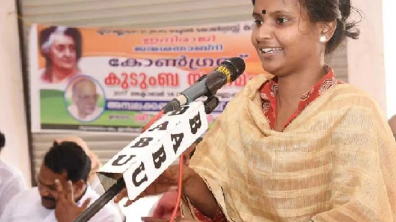 ಮಹಿಳಾ ಸಂಸದೆಗೆ ರಮ್ಯಾಗೆ ಕಾರು ನೀಡಲು ಕೇರಳ ಕಾಂಗ್ರೆಸ್ ಕ್ರೌಡ್ಫಂಡಿಂಗ್! ಮಹಿಳಾ ಸಂಸದೆಗೆ ರಮ್ಯಾಗೆ ಕಾರು ನೀಡಲು ಕೇರಳ ಕಾಂಗ್ರೆಸ್ ಕ್ರೌಡ್ಫಂಡಿಂಗ್!