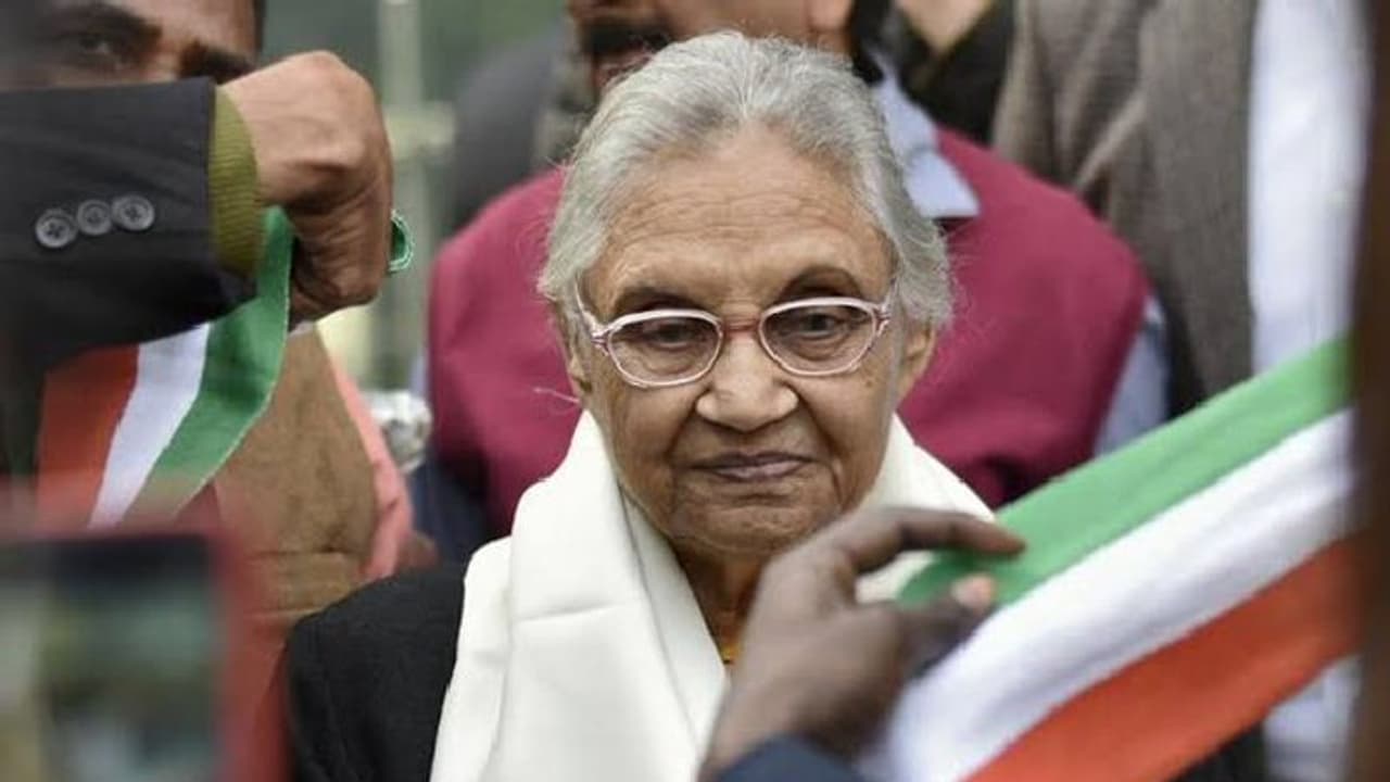 ರಾಷ್ಟ್ರ ರಾಜಧಾನಿ ಗದ್ದುಗೆ ಹಿಡಿದ ಗಾಯಕಿ: ದೆಹಲಿಗೆ ಆಧುನಿಕ ಸ್ಪರ್ಶ ಕೊಟ್ಟ ಶೀಲಾ!