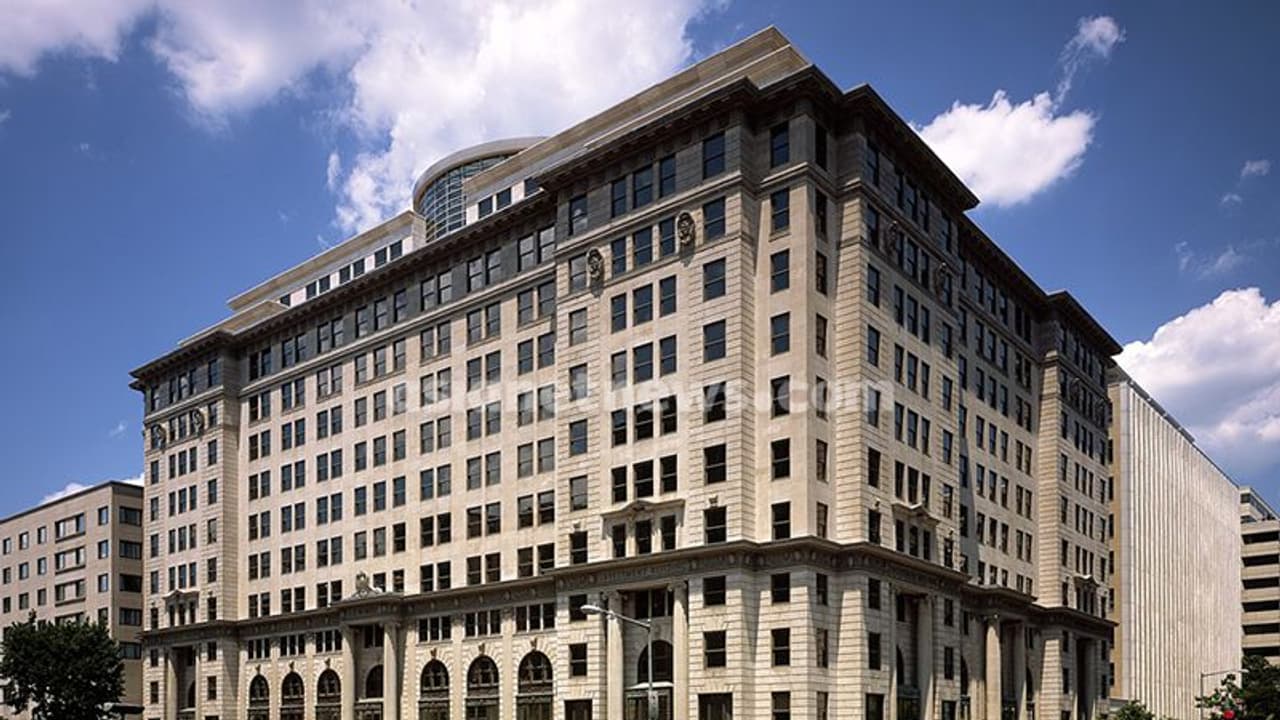 అస్థిరత్వం ప్లస్ సెంటిమెంట్.. ఇళ్ల డిమాండ్ కుంగుబాటు అస్థిరత్వం ప్లస్ సెంటిమెంట్.. ఇళ్ల డిమాండ్ కుంగుబాటు