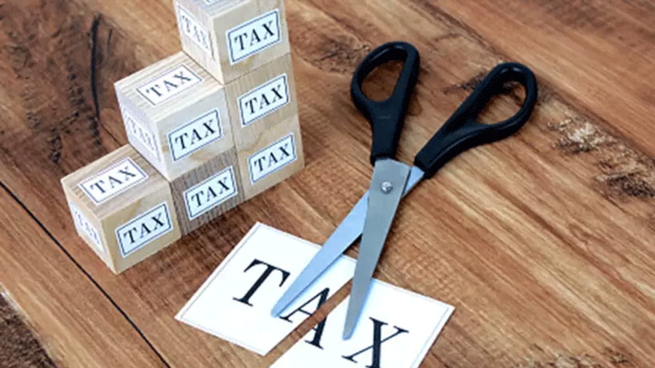 Tax rate slashed: Industry experts welcome decision, praise government for bold move