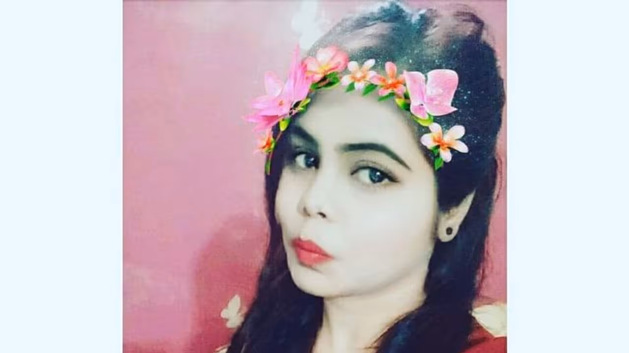 सिर्फ इस वजह से गर्लफ्रेंड को मार दी गोली, पुलिस को बुलाकर किया सरेंडर
