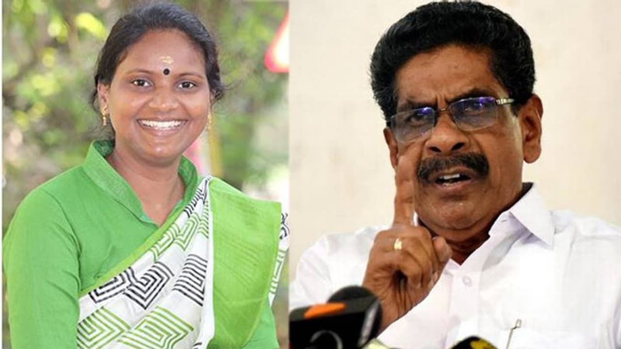 'ഉപദേശിച്ചത് ജ്യേഷ്ഠ സഹോദരനെന്ന നിലയില്; രമ്യയുടെ തീരുമാനത്തെ സ്വാഗതം ചെയ്യുന്നു': മുല്ലപ്പള്ളി 'ഉപദേശിച്ചത് ജ്യേഷ്ഠ സഹോദരനെന്ന നിലയില്; രമ്യയുടെ തീരുമാനത്തെ സ്വാഗതം ചെയ്യുന്നു': മുല്ലപ്പള്ളി