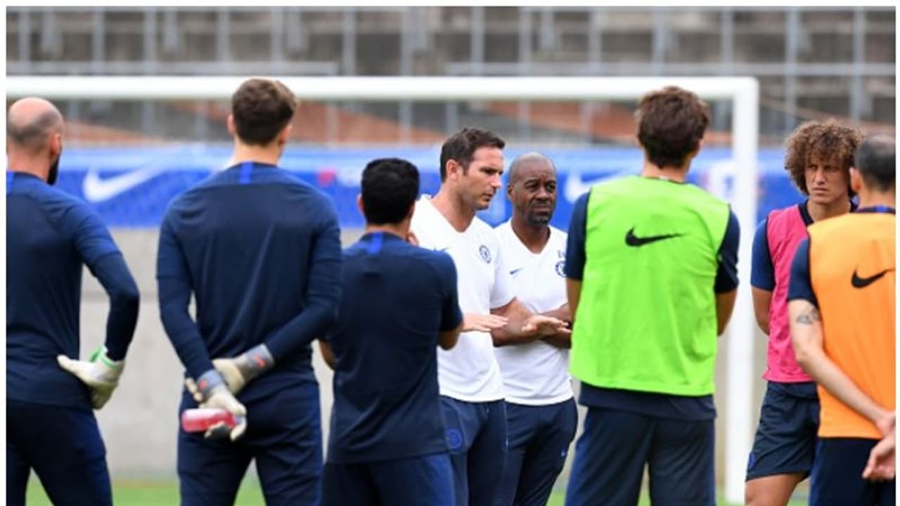 പ്രീമിയര് ലീഗില് ഇന്ന് സിറ്റി ചെല്സി ഗ്ലാമര് പോര്; പുതിയ കോച്ചിന് കീഴില് ടോട്ടനം പ്രീമിയര് ലീഗില് ഇന്ന് സിറ്റി ചെല്സി ഗ്ലാമര് പോര്; പുതിയ കോച്ചിന് കീഴില് ടോട്ടനം