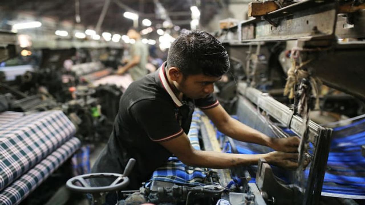 বেসরকারি চাকরিতে স্থানীয়দের জন্য ৭৫ শতাংশ সংরক্ষণ, পথ দেখাল দেশের এই রাজ্য