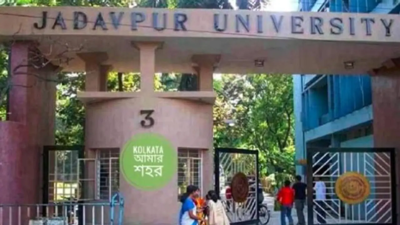 হোম ডেলিভারি কাজ করছেন দেশের সেরা বিশ্ববিদ্য়ালয়ের গবেষকরা, মেলেনি টাকা যাদবপুরে হোম ডেলিভারি কাজ করছেন দেশের সেরা বিশ্ববিদ্য়ালয়ের গবেষকরা, মেলেনি টাকা যাদবপুরে