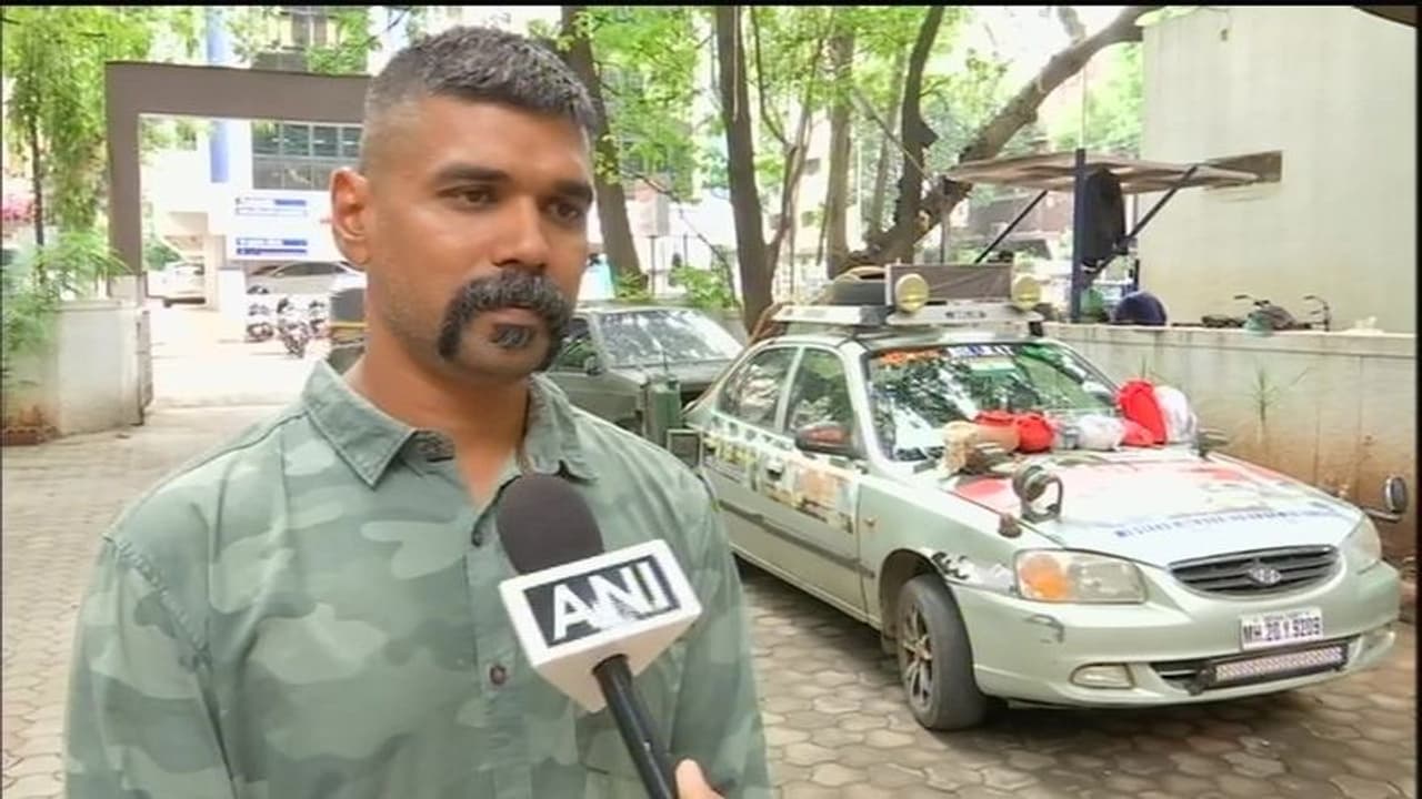 শহিদদের ঘর থেকে আসছে মাটি, পুলওয়ামায় তৈরি হচ্ছে অভিনব স্মৃতিসৌধ শহিদদের ঘর থেকে আসছে মাটি, পুলওয়ামায় তৈরি হচ্ছে অভিনব স্মৃতিসৌধ