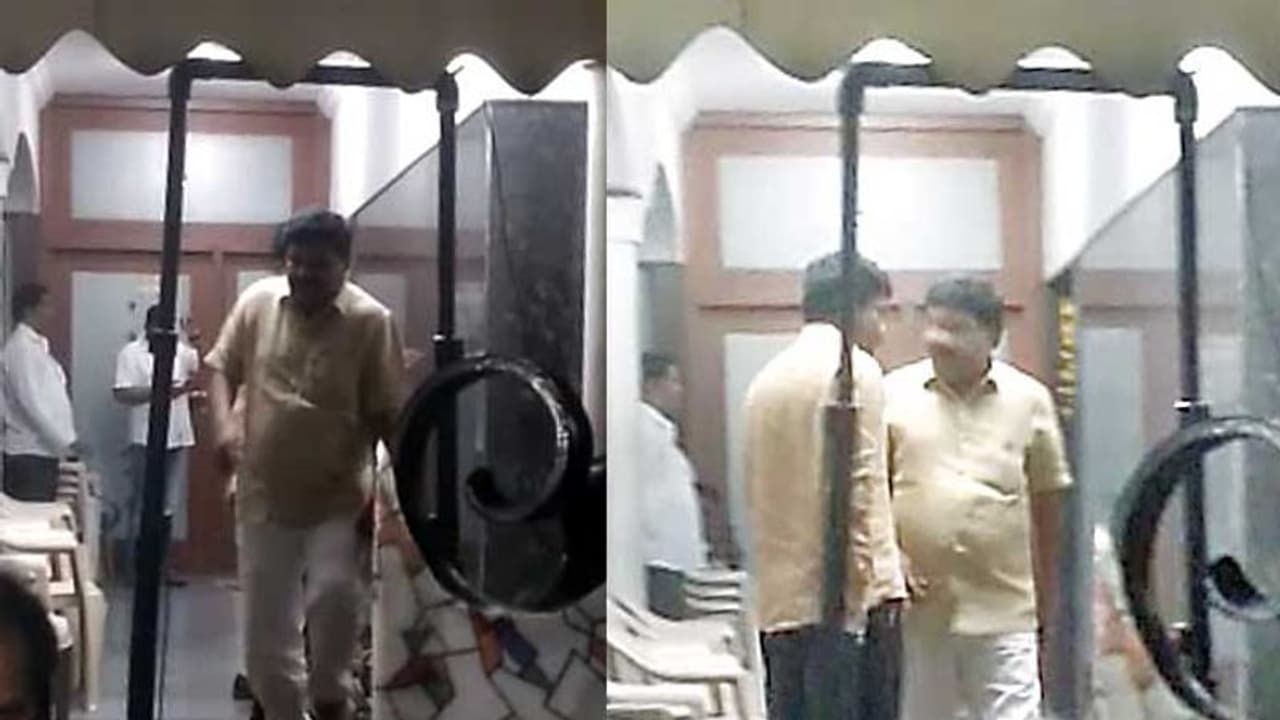 ಬಿಎಸ್ವೈ ಮನೆಗೆ ಬಿಗಿ ಬಂದೋಬಸ್ತ್ ಬಿಎಸ್ವೈ ಮನೆಗೆ ಬಿಗಿ ಬಂದೋಬಸ್ತ್