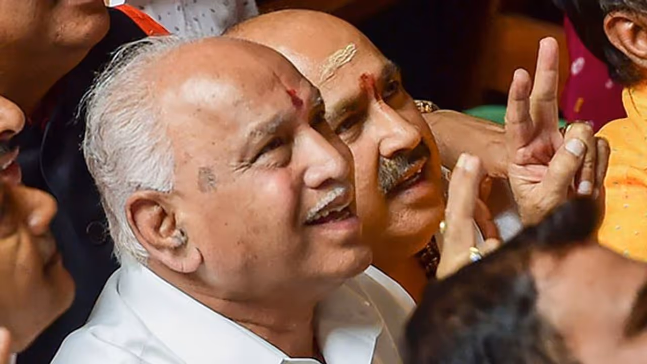 ಶಿವಮೊಗ್ಗದಿಂದ ಸಚಿವರು ಯಾರು..? ಲೆಕ್ಕಾಚಾರ ಜೋರು..! ಶಿವಮೊಗ್ಗದಿಂದ ಸಚಿವರು ಯಾರು..? ಲೆಕ್ಕಾಚಾರ ಜೋರು..!