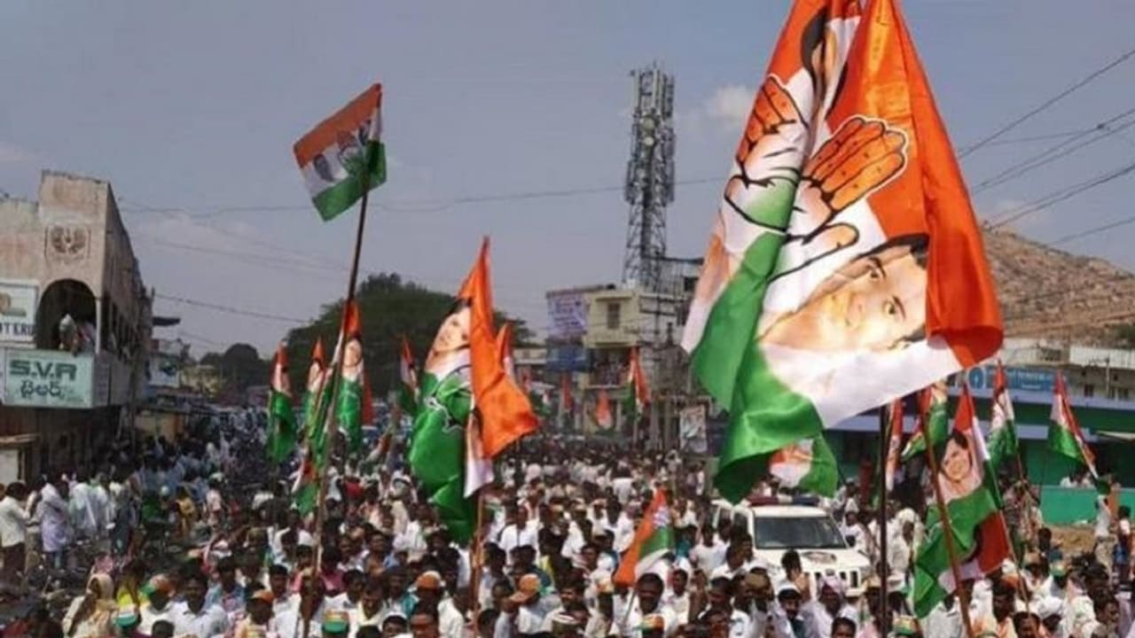 ಕಾಂಗ್ರೆಸ್‌ ಪಕ್ಷದಿಂದ ವಿಜಯೋತ್ಸವ