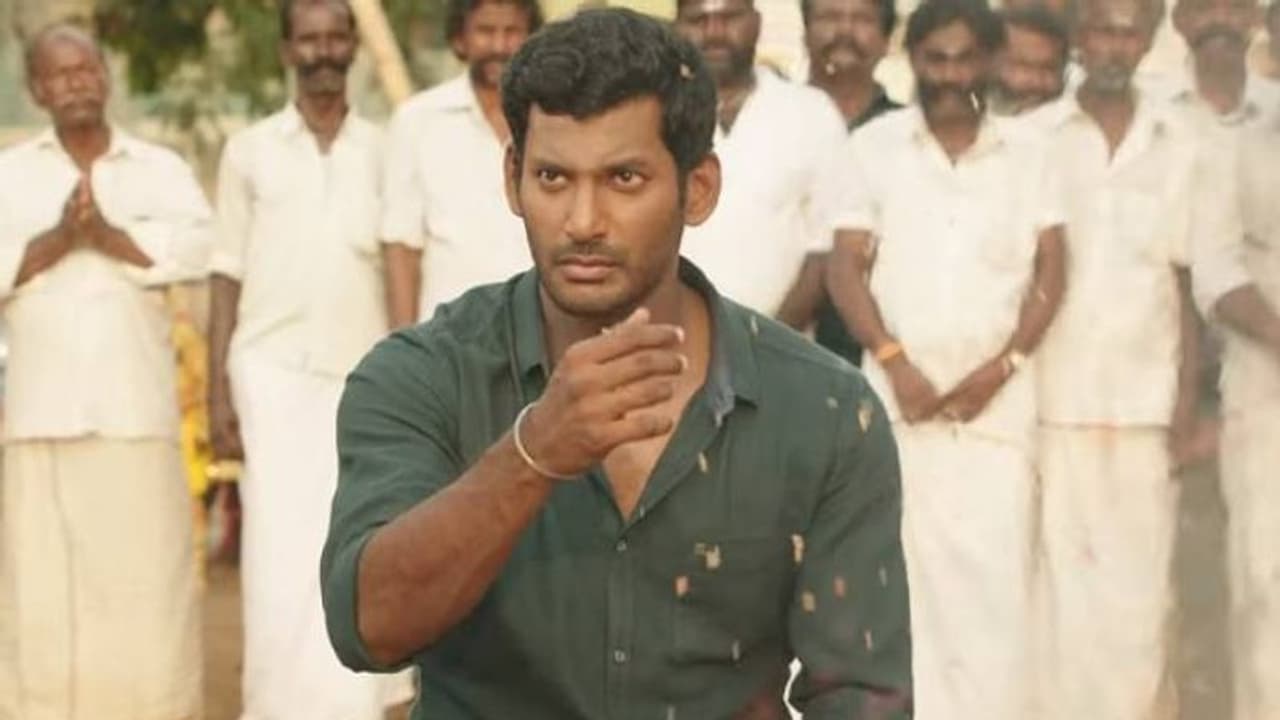 விஷால் பெயரைக் கூறி பண மோசடியில் ஈடுபட்ட பிரபல இயக்குனர் அதிரடி கைது! விஷால் பெயரைக் கூறி பண மோசடியில் ஈடுபட்ட பிரபல இயக்குனர் அதிரடி கைது!