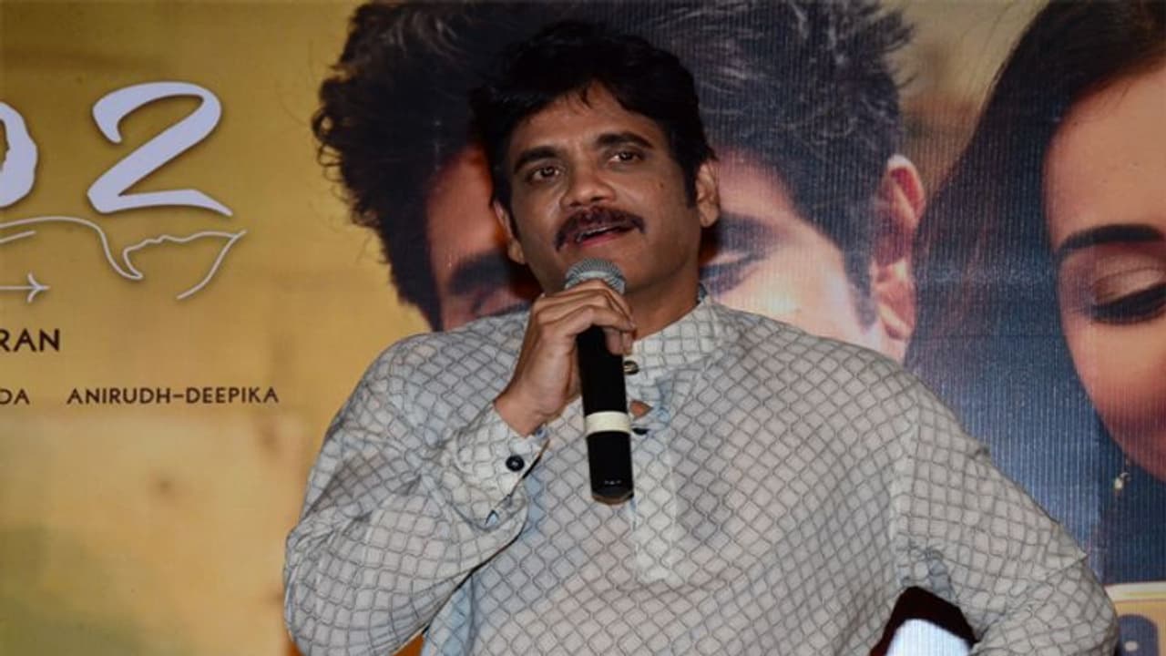 సేమ్ టు షేమ్: అఖిల్ చేసిన తప్పే నాగ్ కూడా సేమ్ టు షేమ్: అఖిల్ చేసిన తప్పే నాగ్ కూడా