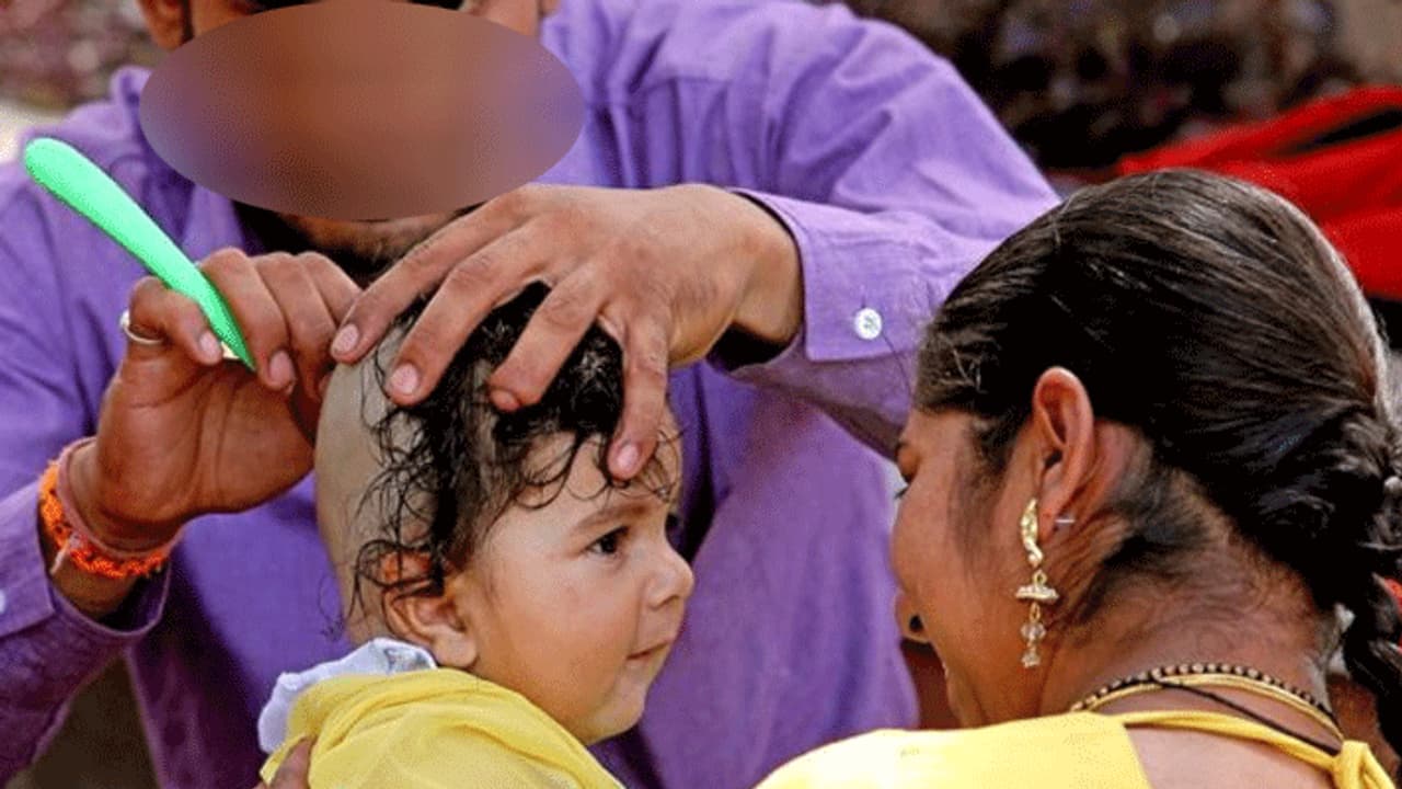 கடும் தண்ணீர் தட்டுப்பாடு... மொட்டை போட தடை போட்ட கோவில் நிர்வாகம்..! கடும் தண்ணீர் தட்டுப்பாடு... மொட்டை போட தடை போட்ட கோவில் நிர்வாகம்..!