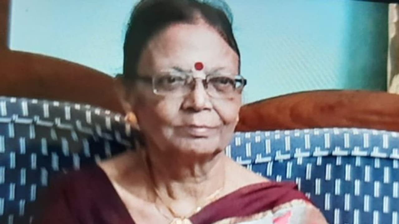 বেহালার বৃদ্ধা খুনে গ্রেফতার কাঠের মিস্ত্রী, এলাকায় চাঞ্চল্য বেহালার বৃদ্ধা খুনে গ্রেফতার কাঠের মিস্ত্রী, এলাকায় চাঞ্চল্য