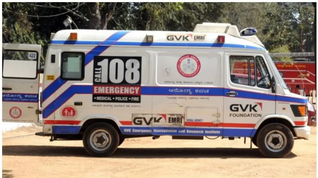 2020 புத்தாண்டு கொண்டாட்டம்..! தயார் நிலையில் 108 அம்புலன்ஸ்..! 2020 புத்தாண்டு கொண்டாட்டம்..! தயார் நிலையில் 108 அம்புலன்ஸ்..!