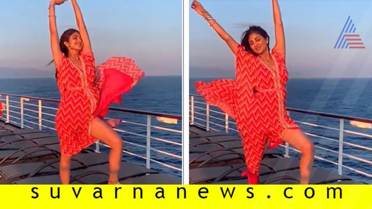 ಶಿಲ್ಪಾ ನಾಚಿ ನೀರಾದಾಗ ಮರ್ಲಿನ್ ಮನ್ರೋಗಿಂತ ಸುಂದರ ಕಂಡಾಗ.. ಶಿಲ್ಪಾ ನಾಚಿ ನೀರಾದಾಗ ಮರ್ಲಿನ್ ಮನ್ರೋಗಿಂತ ಸುಂದರ ಕಂಡಾಗ..