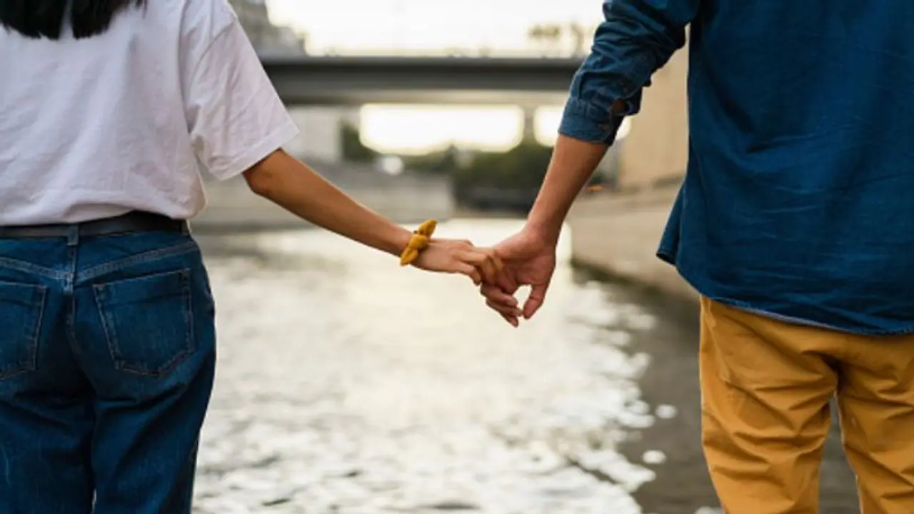 পছন্দের মানুষটি কী জীবনসঙ্গী হবে? কী বলছে জ্যোতিষশাস্ত্র! পছন্দের মানুষটি কী জীবনসঙ্গী হবে? কী বলছে জ্যোতিষশাস্ত্র!