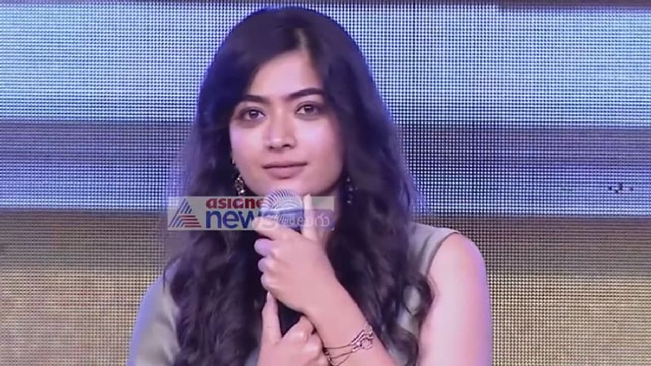 ‘డియర్‌ కామ్రేడ్‌’చిత్రం చూసి రష్మిక కు భారీ ఆఫర్