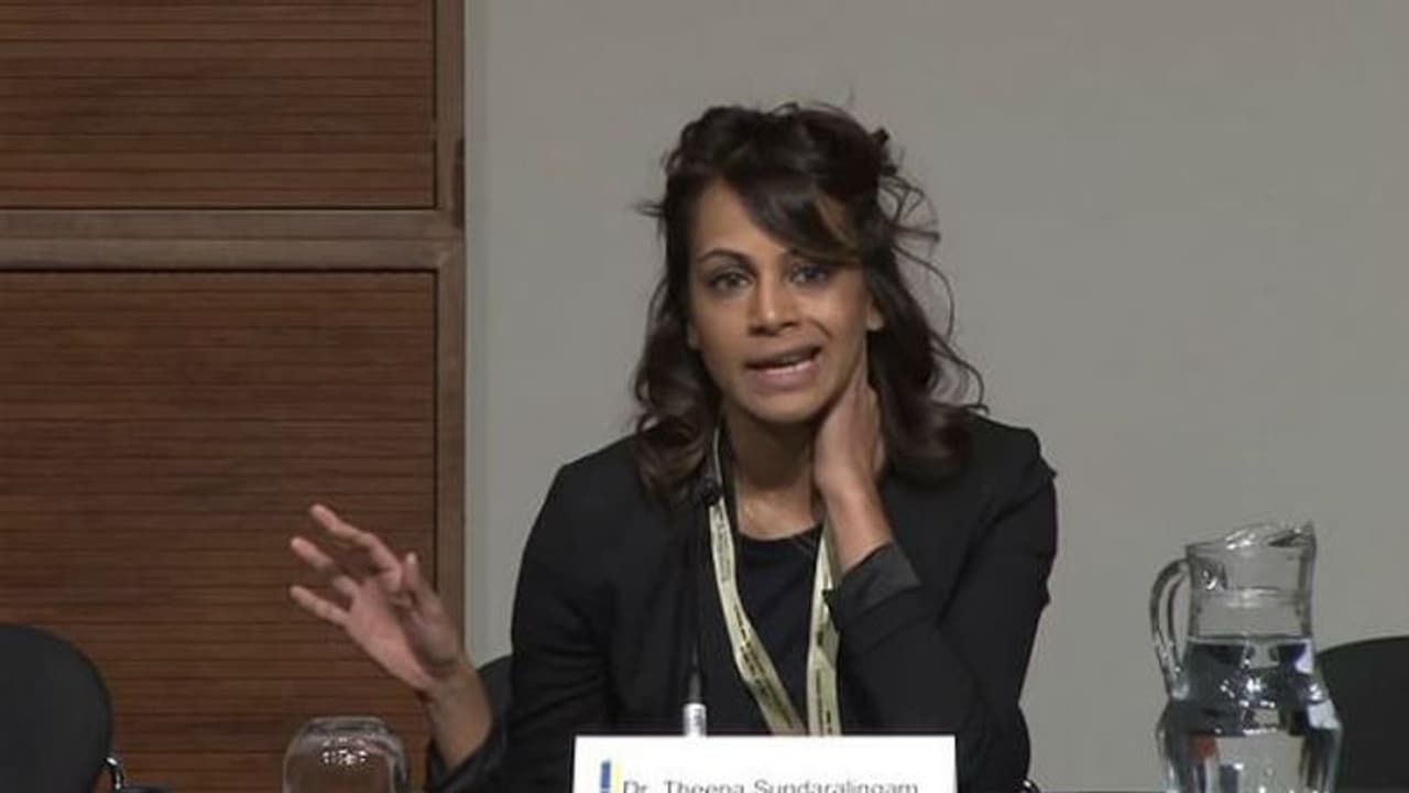 பெண் டாக்டரை மிரட்டியே உல்லாசம் அனுபவித்த நோயாளி!! அதிரவைக்கும் அந்தரங்கம்... பெண் டாக்டரை மிரட்டியே உல்லாசம் அனுபவித்த நோயாளி!! அதிரவைக்கும் அந்தரங்கம்...