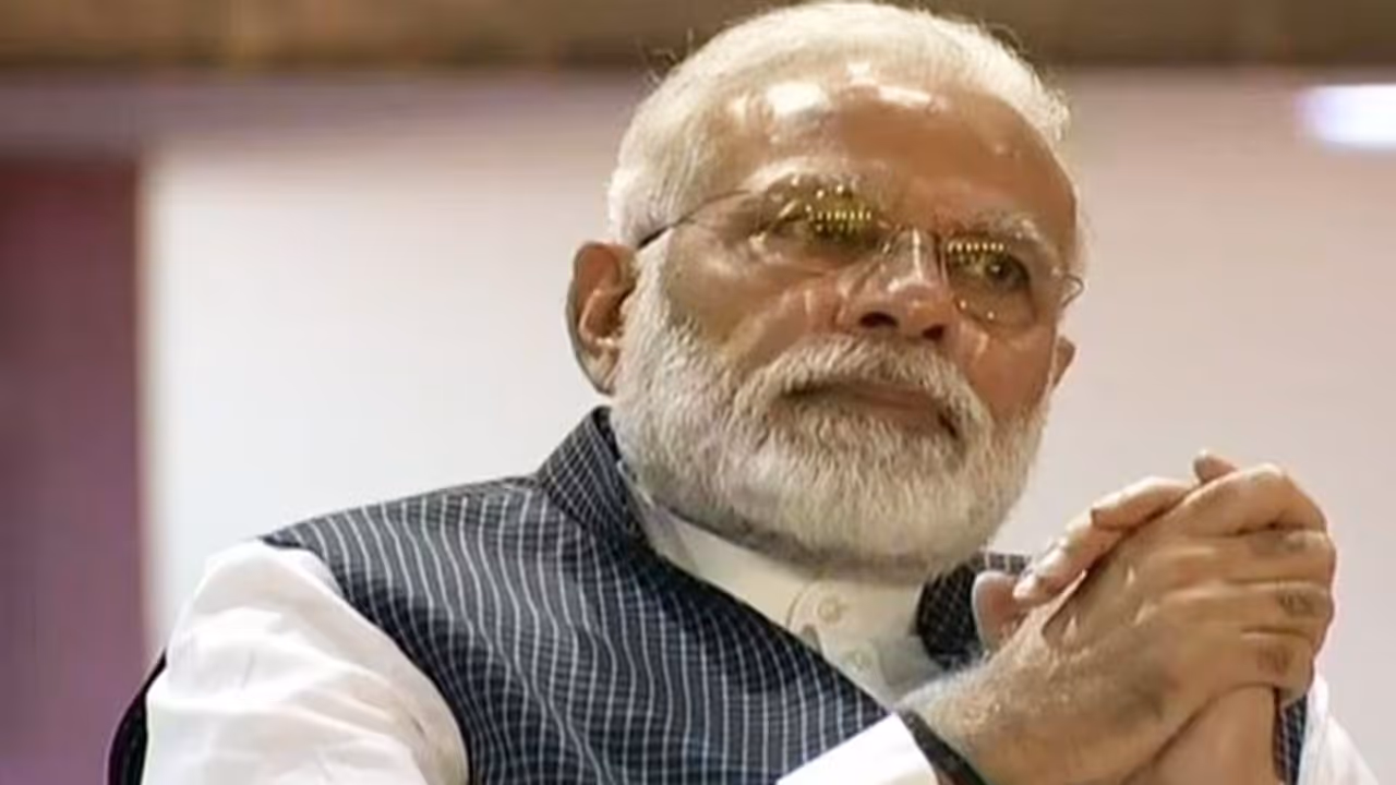 এবার লক্ষ্য মস্তিষ্কের বিকাশ! মোদীর তাক লাগানো নয়া প্রকল্প 'বুদ্ধিমান ভারত' এবার লক্ষ্য মস্তিষ্কের বিকাশ! মোদীর তাক লাগানো নয়া প্রকল্প 'বুদ্ধিমান ভারত'