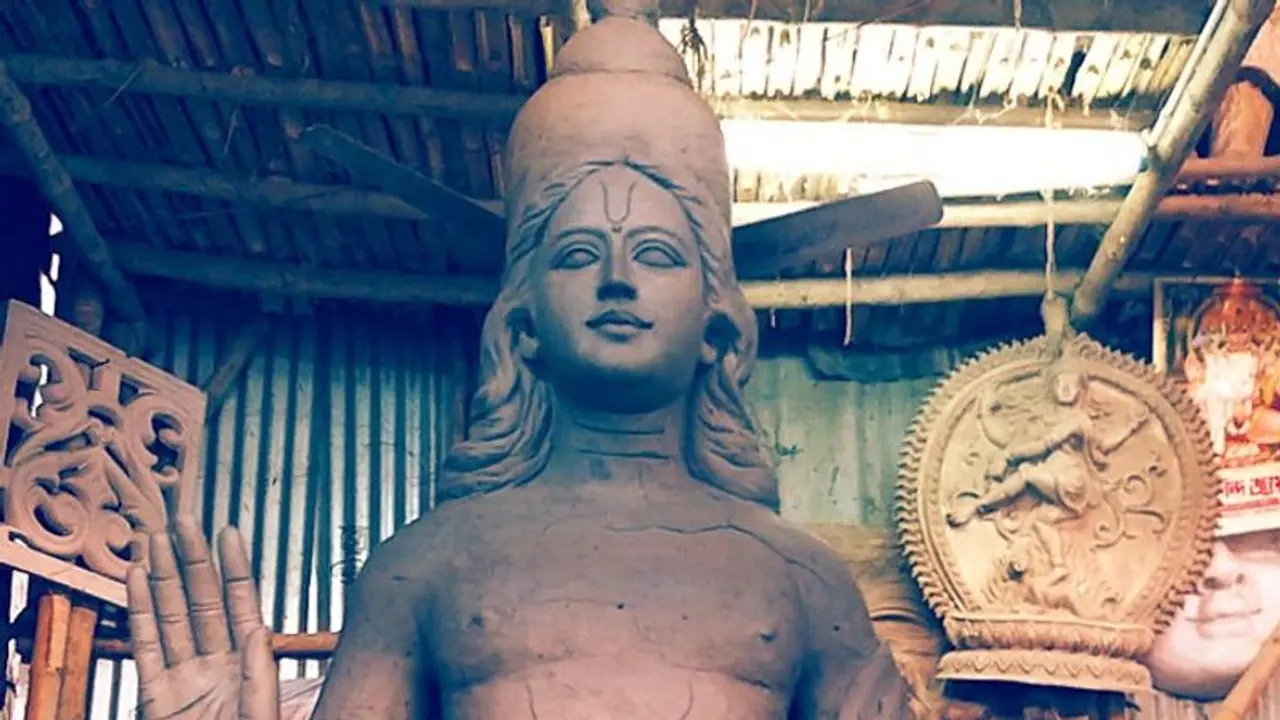 কুমোরটুলিতে ৩০ ফিটের রাম মূর্তি র বরাত, পিছনে কারা, টানটান রহস্য কুমোরটুলিতে ৩০ ফিটের রাম মূর্তি র বরাত, পিছনে কারা, টানটান রহস্য