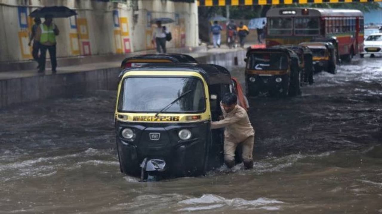 Mumbai rains: Waterlogging on tracks due to rain; flights cancelled