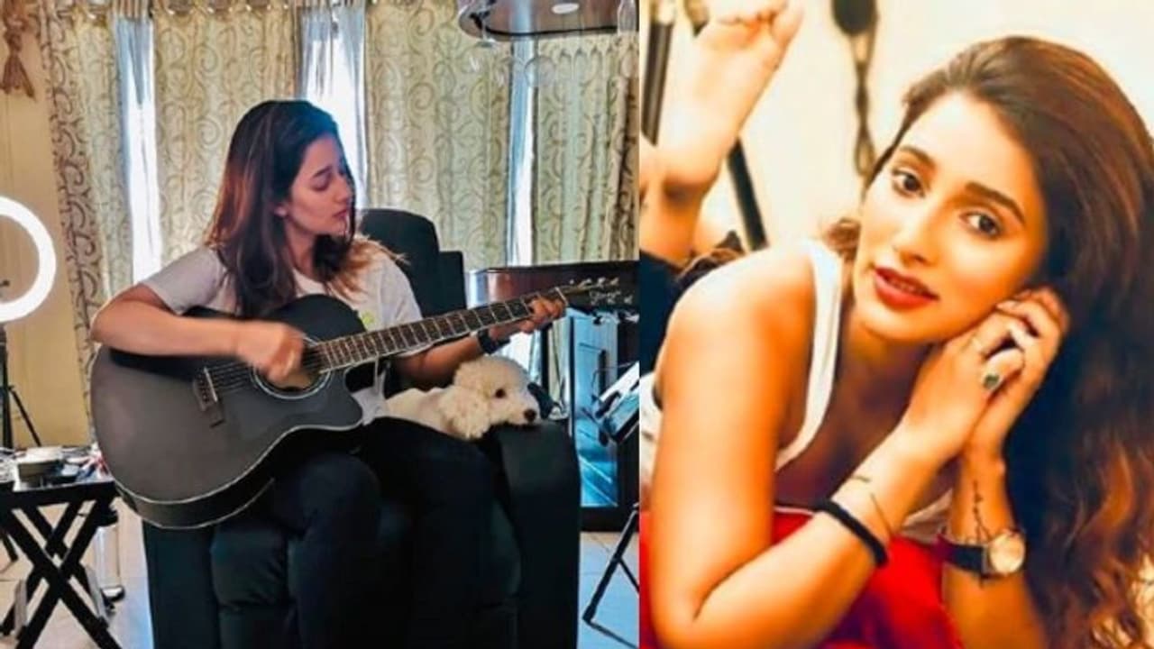 গিটার বাজিয়ে মুগ্ধ করলেন সায়ন্তিকার, মুহূর্তে ভাইরাল ভিডিও