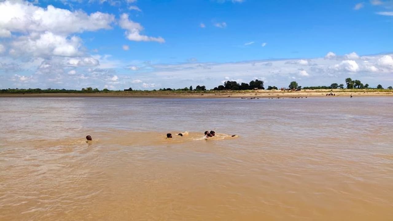 బోటు మునక: వెంకట శివ సంచలన ఆరోపణలు బోటు మునక: వెంకట శివ సంచలన ఆరోపణలు