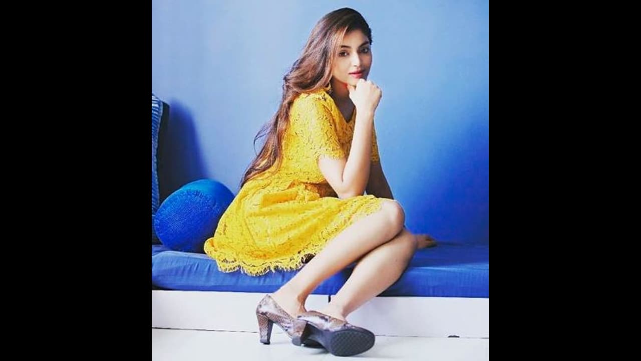 ஒரு பயங்கர ஆபரேஷனுக்காக மருத்துவமனையில் அட்மிட் ஆன ’பிக்பாஸ்’தர்ஷனின் காதலி நடிகை சனம் ஷெட்டி... ஒரு பயங்கர ஆபரேஷனுக்காக மருத்துவமனையில் அட்மிட் ஆன ’பிக்பாஸ்’தர்ஷனின் காதலி நடிகை சனம் ஷெட்டி...