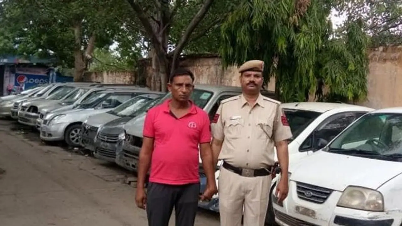 ఒకటి కాదు.. రెండు కాదు, 100 కార్ల చోరీ: ఎట్టకేలకు చిక్కిన కార్లదొంగ ఒకటి కాదు.. రెండు కాదు, 100 కార్ల చోరీ: ఎట్టకేలకు చిక్కిన కార్లదొంగ