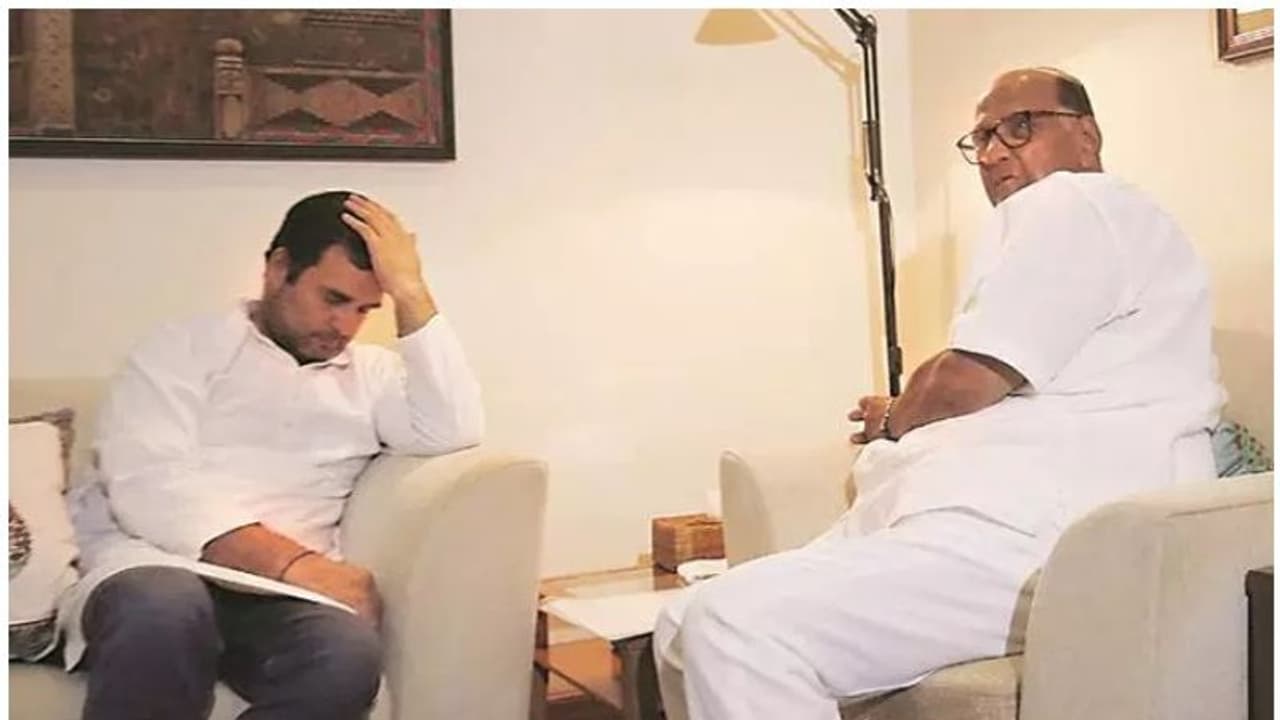 മഹാരാഷ്ട്ര: 50 പ്രതിപക്ഷ എംഎല്എമാര് ബിജെപിയിലെത്തുമെന്ന് മന്ത്രി മഹാരാഷ്ട്ര: 50 പ്രതിപക്ഷ എംഎല്എമാര് ബിജെപിയിലെത്തുമെന്ന് മന്ത്രി