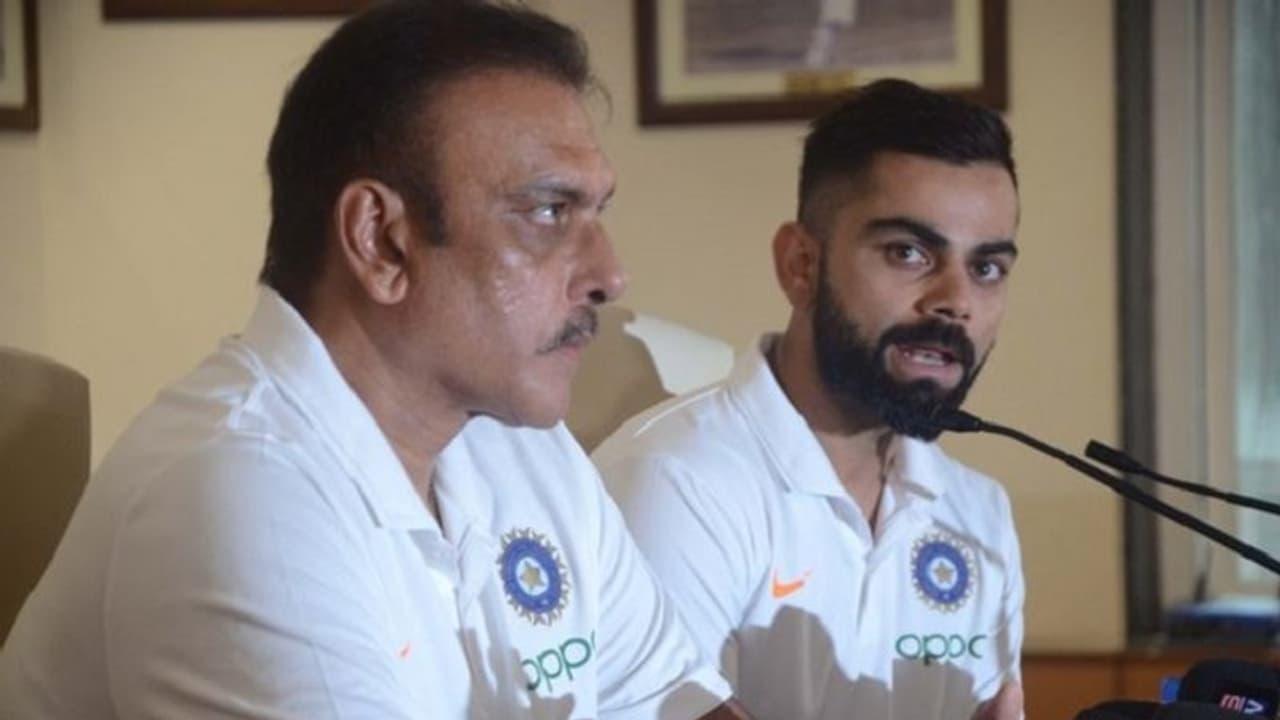 ಟೀಂ ಇಂಡಿಯಾ ನೂತನ ಕೋಚ್; ಯಾರ ಕಡೆ ಕೊಹ್ಲಿ ಒಲವು ? ಟೀಂ ಇಂಡಿಯಾ ನೂತನ ಕೋಚ್; ಯಾರ ಕಡೆ ಕೊಹ್ಲಿ ಒಲವು ?