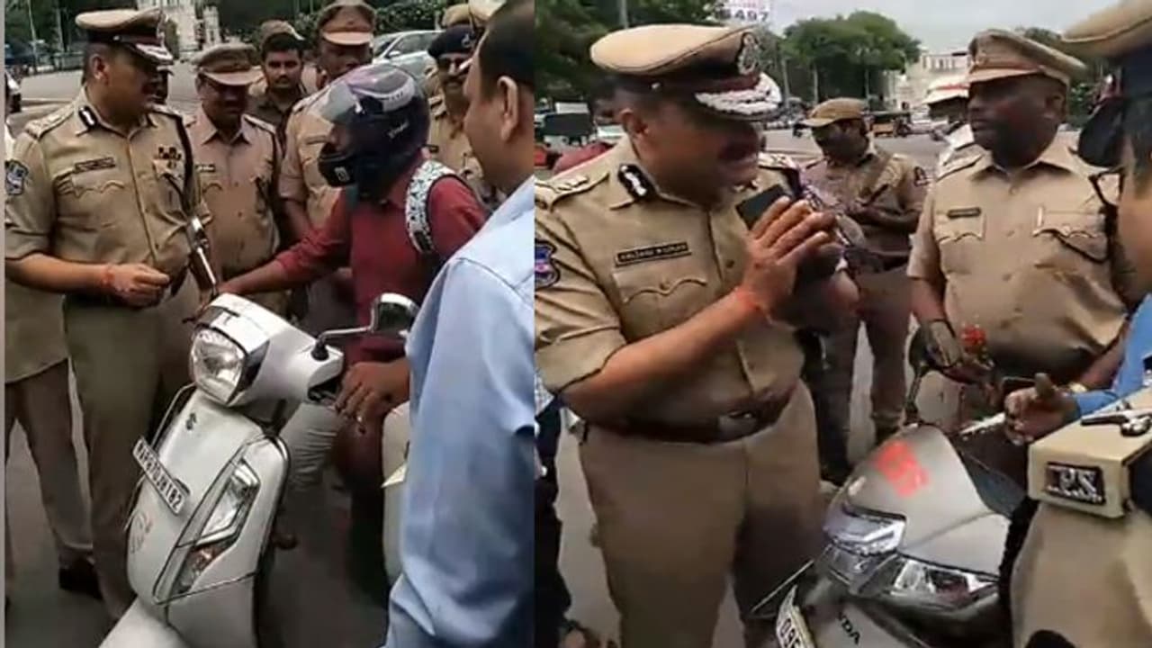 ఐడియల్ రోడ్ యూజర్ కు సీపీ అంజనీకుమార్ వినూత్న కానుక ఐడియల్ రోడ్ యూజర్ కు సీపీ అంజనీకుమార్ వినూత్న కానుక