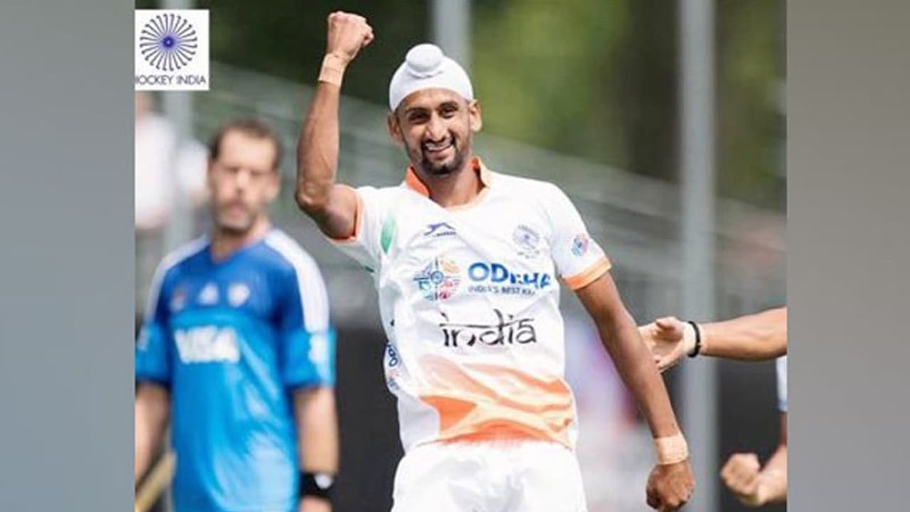 ओलंपिक टेस्ट इवेंट से पहले बोले मनदीप, 'क्रिकेट की तरह हॉकी में भी दिखाना होगा बेहतर खेल' ओलंपिक टेस्ट इवेंट से पहले बोले मनदीप, 'क्रिकेट की तरह हॉकी में भी दिखाना होगा बेहतर खेल'