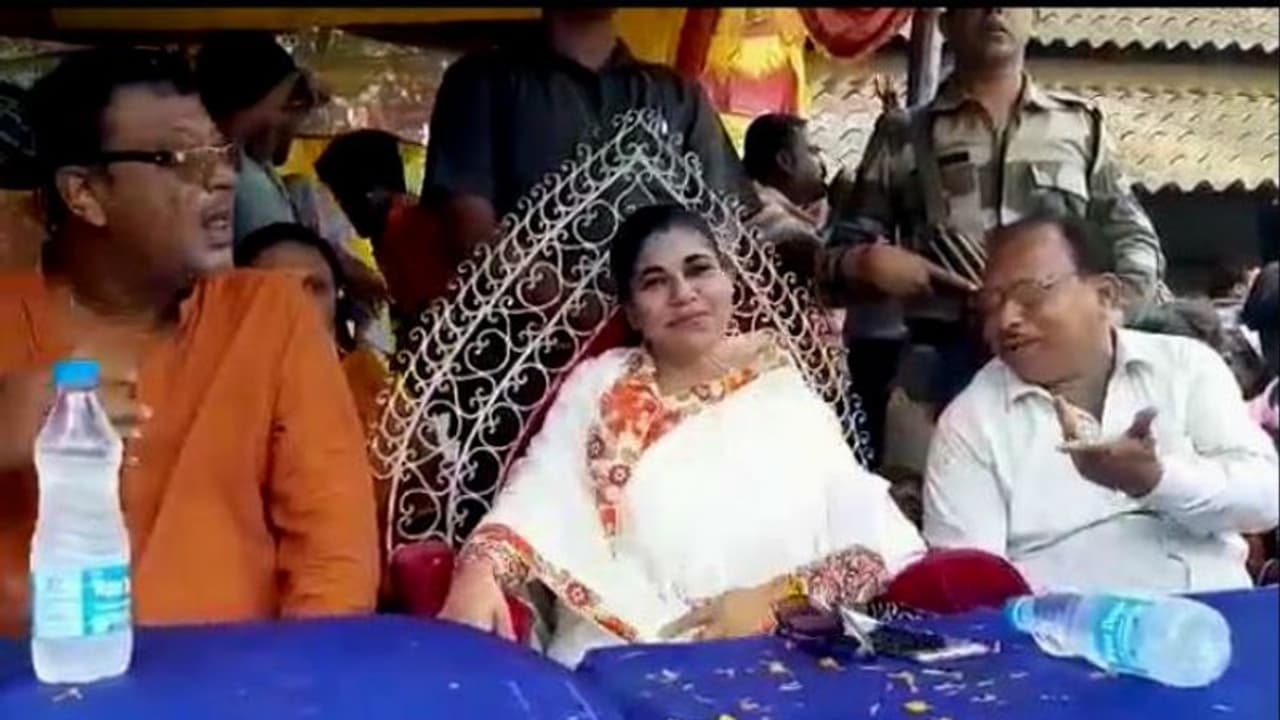 'কোনও ডট কম কাজ করবে না', 'দিদিকে বলো' ভাঁওতা বলে কটাক্ষ ভারতীর 'কোনও ডট কম কাজ করবে না', 'দিদিকে বলো' ভাঁওতা বলে কটাক্ষ ভারতীর