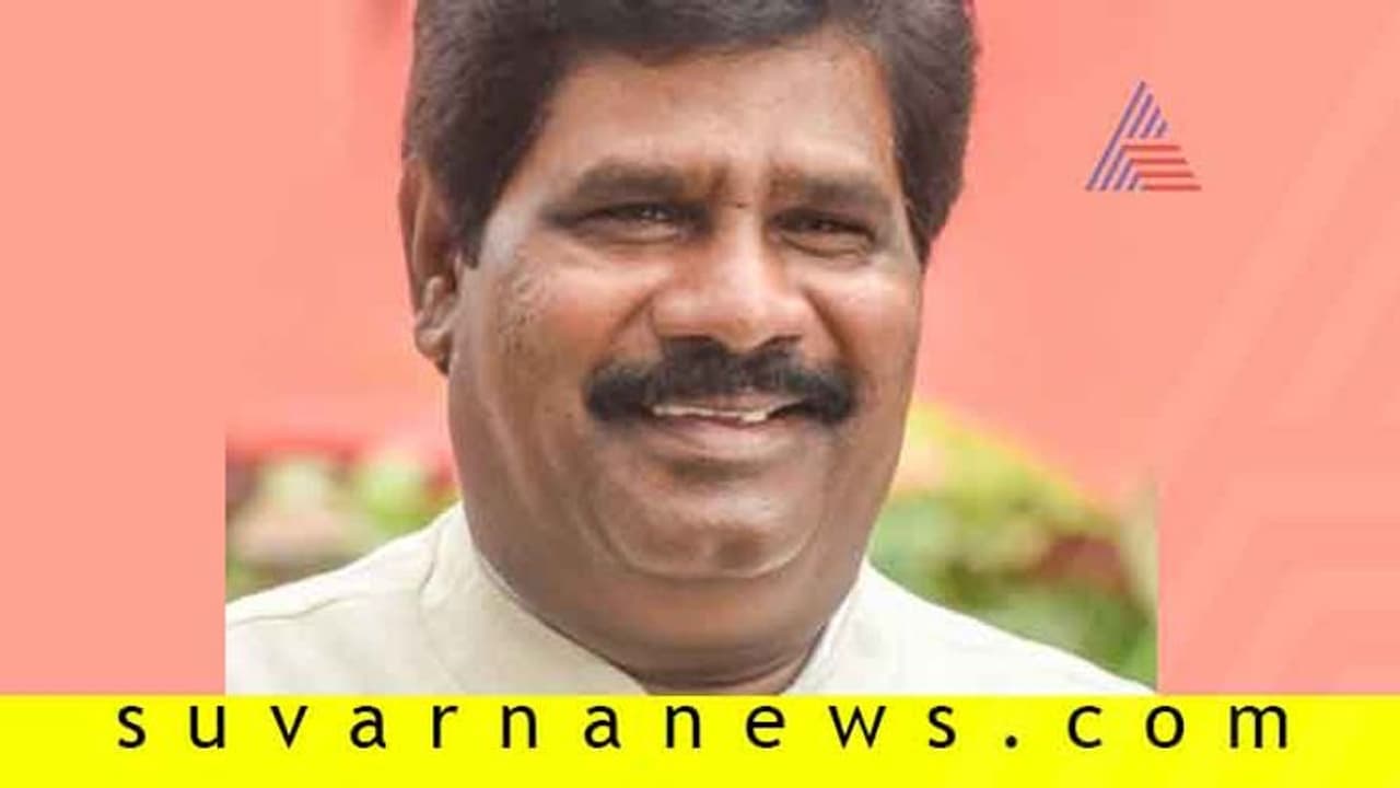 ಕೋಲಾರ: ಸರ್ಕಾರ ಸುಭದ್ರವಾಗ್ತಿದ್ದಂತೆ ಅಲರ್ಟ್ ಆದ ಸಚಿವ ನಾಗೇಶ್ ಕೋಲಾರ: ಸರ್ಕಾರ ಸುಭದ್ರವಾಗ್ತಿದ್ದಂತೆ ಅಲರ್ಟ್ ಆದ ಸಚಿವ ನಾಗೇಶ್