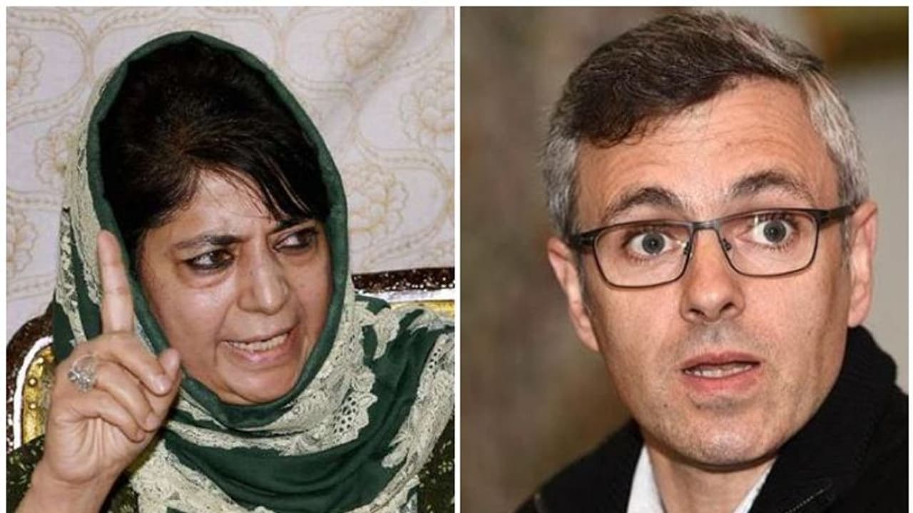 മുത്തലാഖ് ബില്: ഒമര് അബ്ദുള്ളയും മെഹബൂബ മുഫ്തിയും വാക് പോര് മുത്തലാഖ് ബില്: ഒമര് അബ്ദുള്ളയും മെഹബൂബ മുഫ്തിയും വാക് പോര്