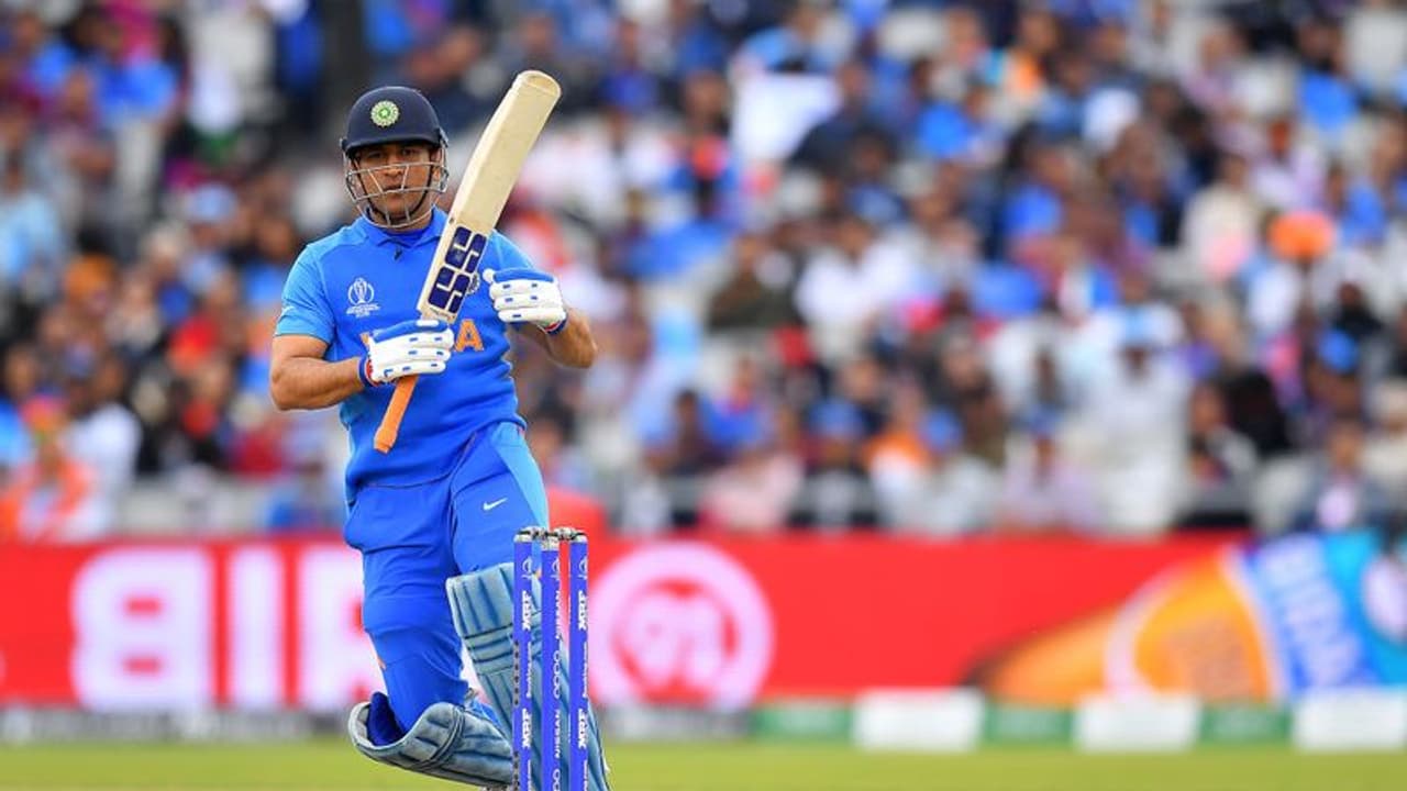 ധോണി തന്നെയാണ് ഇന്ത്യയിലെ ഏറ്റവും മികച്ച കീപ്പറെന്ന് എംഎസ്കെ പ്രസാദ് ധോണി തന്നെയാണ് ഇന്ത്യയിലെ ഏറ്റവും മികച്ച കീപ്പറെന്ന് എംഎസ്കെ പ്രസാദ്