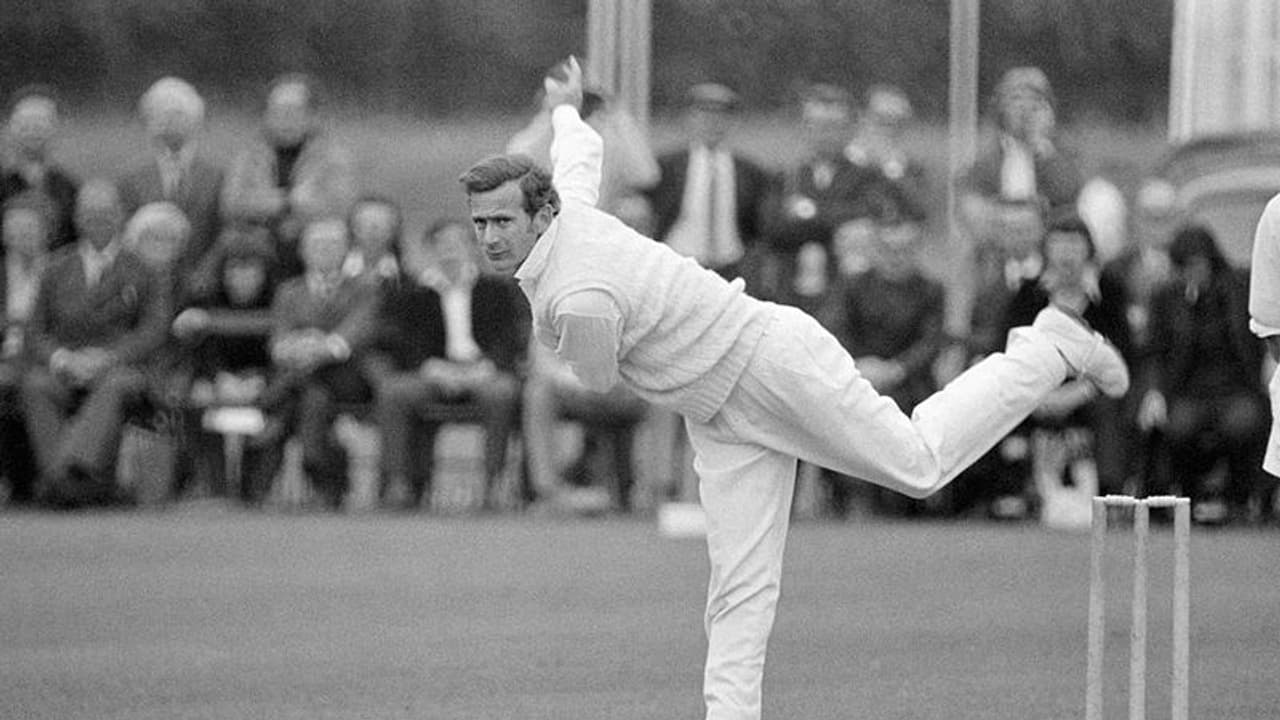 ഗാരി സോബേഴ്സിനൊപ്പം ചരിത്രത്തില് ഇടം നേടിയ മാല്ക്കം നാഷ് അന്തരിച്ചു ഗാരി സോബേഴ്സിനൊപ്പം ചരിത്രത്തില് ഇടം നേടിയ മാല്ക്കം നാഷ് അന്തരിച്ചു