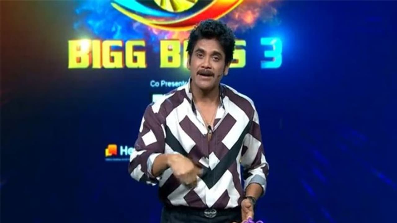 బిగ్ బాస్ : కింగ్ ఈజ్ బ్యాక్.. అందరికి ఒక రౌండ్ కోటింగ్! బిగ్ బాస్ : కింగ్ ఈజ్ బ్యాక్.. అందరికి ఒక రౌండ్ కోటింగ్!