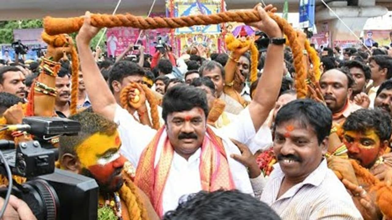 మందు అలవాటులేదు.. నా వీడియోకు ఆడియోను మార్చేశారు: తలసాని మందు అలవాటులేదు.. నా వీడియోకు ఆడియోను మార్చేశారు: తలసాని