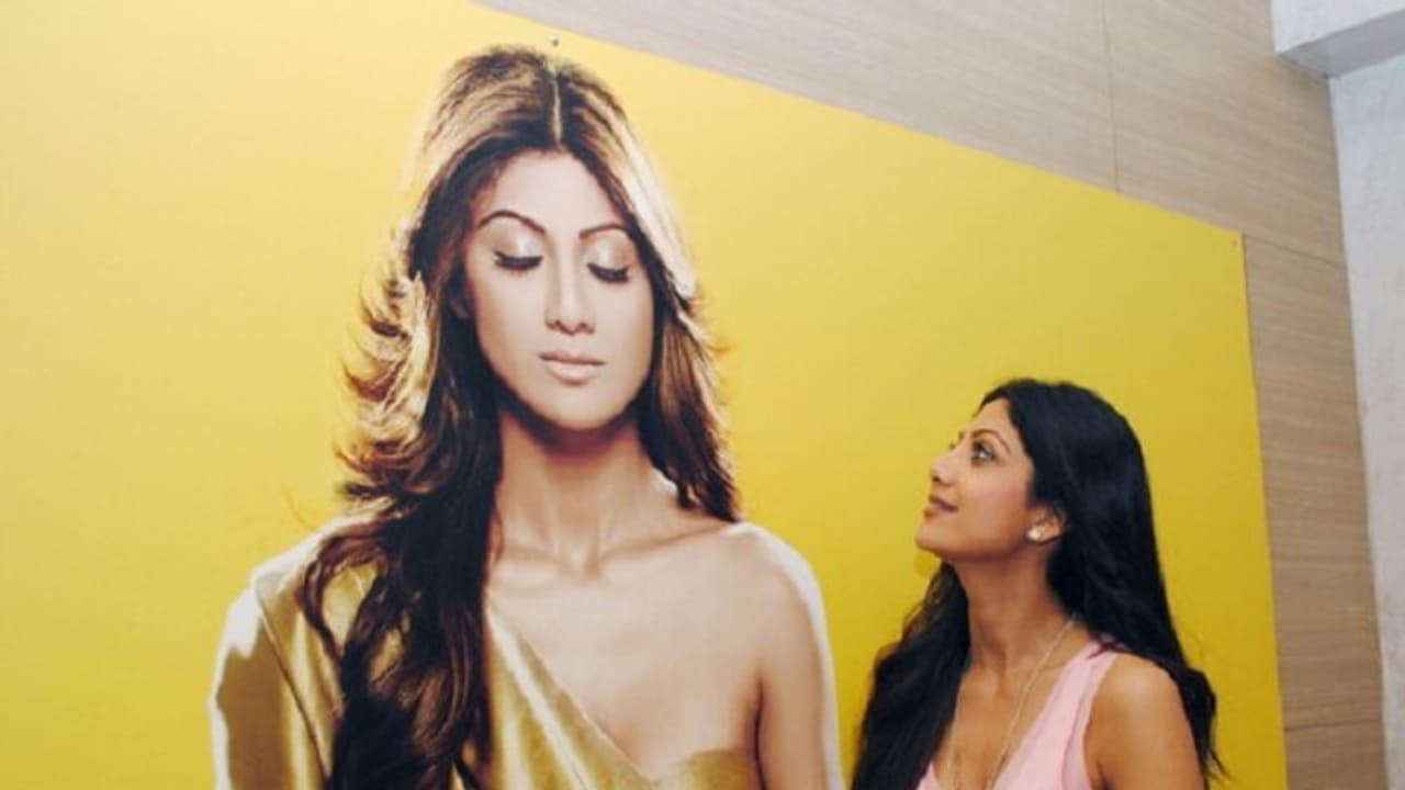 Shilpa Shetty returns to acting with 'Nikamma'